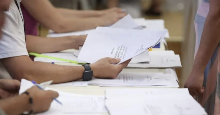 Estimări surprinzătoare la alegerile prezidențiale, turul 2. Digi24 oferă primele rezultate duminică, la ora 21:00 1 rezultate exit poll alegeri prezidentiale turul 2 digi24 prezinta primele estimari duminica la ora 2100 682813453ad14