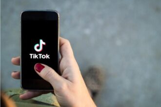 romanii apeleaza din nou la tiktok pentru a se orienta in alegeri reuters 68146f3054d6e