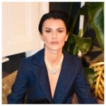 Rux și Opulență: Dilema unei inimi singure într-o lume în care bărbații caută și bunăstarea femeilor. 3 rux si opulenta nu intelege de ce este in continuare singura acum barbatul vrea si banii femeii video exclusiv 681c9e81cad91