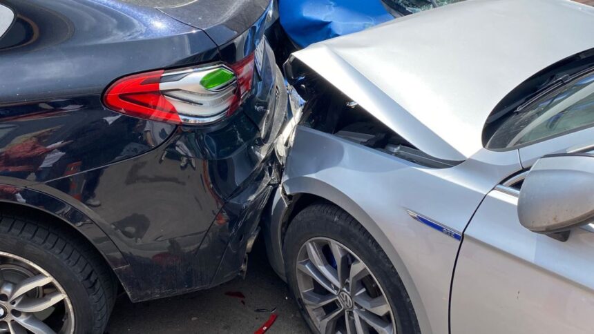 Coliziune în lanț în inima Constanței: șase vehicule afectate! 1 sase masini au fost implicate intr un accident rutier in centrul constantei 6838576a0b585