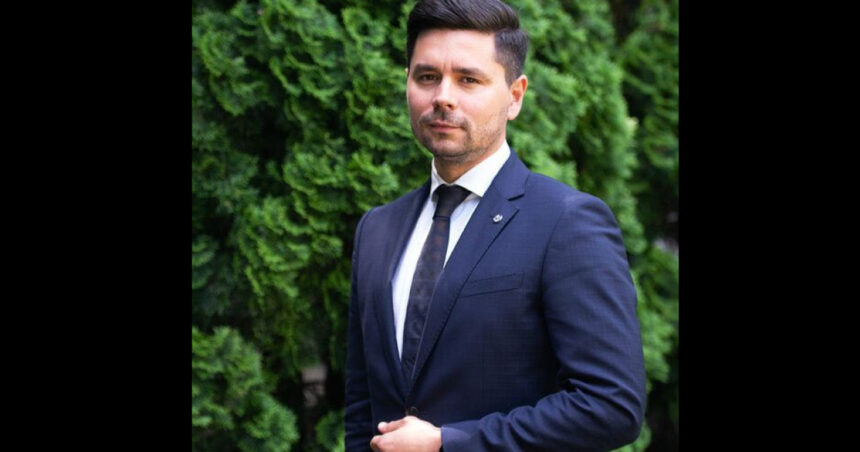 Secretarul general al ANI: „97% din statele OCDE își fac publice declarațiile de avere. Hotărârea CCR reprezintă un pas înapoi” 1 secretarul general al ani 97 dintre tarile ocde au declaratii de avere publice decizia ccr este un pas spre regres 683aa7f229896