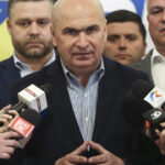Conferință PNL la Vila Lac: Liberalii stabilesc mandatul pentru negocierile cu Nicușor Dan, alături de Ilie Bolojan. 3 sedinta pnl la vila lac liberalii decid cu ce mandat merg la negocierile cu nicusor dan participa si ilie bolojan 682dcd56c7ac8