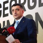 Senator AUR dezvăluie strategia fiscală post-alegeri: Taxă de 2% pe cifra de afaceri pentru firmele cu venituri sub 5 milioane de euro. Impozit pe profit de 16%, dar minimum 1% din cifra de afaceri pentru cele ce depășesc 5 milioane de euro. 2 senator aur anunta planul fiscal dupa alegeri impozit 2 din cifra de afaceri pentru companiile mai mici de 5 milioane de euro impozit pe profit de 16 dar nu mai putin de 1 din cifra de afaceri pent 681b5856436c0
