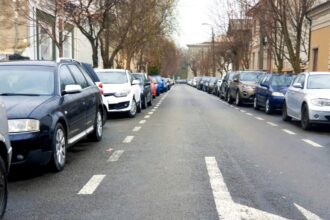 sentinta prin care a fost desfiintata taxa de 200 de lei din constanta atacata cu recurs nu vrem sa lasam portite pentru adoptarea altor taxe similare 682e7081f0f44