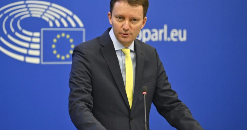 Siegfried Mureșan: Importanța rezultatului alegerilor din România pentru viitorul Uniunii Europene 1 siegfried muresan rezultatul alegerilor din romania este esential pentru uniunea europeana 681b97ac9a1fc