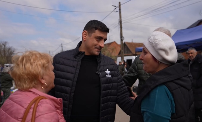 Simion comentează verdictul CCR: „Deschide calea spre dictatură. Vă invit să ne alăturați în AUR!” 1 simion despre decizia ccr instaureaza dictatura va astept in aur 6839c5184164f