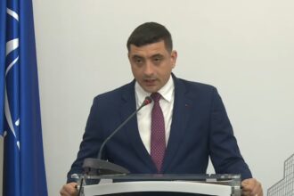 simion la camera de comert nu se mai poate ca institutii precum anaf si politia economica si alte 38 de institutii sa ne faca sa ne fie frica vreau sa anunt ca antreprenorii sunt speriati 68236d194b593