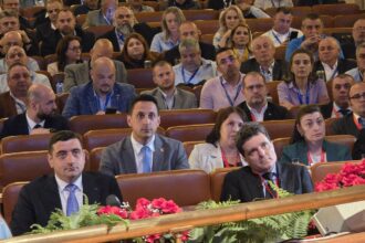 simion si nicusor dan prima ciocnire la congresul bns sunt companii care au pariat impotriva leului nu tot ce se intampla este o conspiratie 681b792d4e3ad