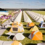 Fie că ești singur, într-o relație sau cu prietenii, la campingul Beach Please te așteaptă distracția maximă! 2 singur in cuplu sau cu gasca in noul camping beach please te distrezi mai tare 68397888dada4