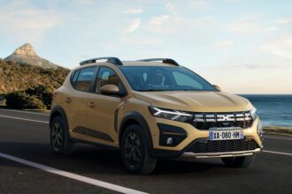 spania dacia sandero din nou lider renault 5 a detronat tesla model 3 la electrice 68242424db0da