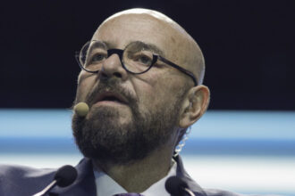 statul obligat sa i plateasca despagubiri de peste 100 000 euro lui piedone pentru condamnarea in dosarul colectiv 682700feb8fba
