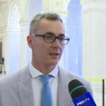 Stelian Ion (USR): „De la Simion nu putem spera la mai mult; probabil că se afla pe stadioane în loc să studieze adevărata istorie” 3 stelian ion usr de la simion nici nu poti avea alte asteptari era probabil pe stadioane in loc sa citeasca istoria reala 6824a98a52152