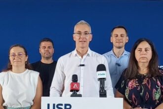 stelian ion usr oameni buni veniti la vot puteti decide ca amenintarile declaratiile fasciste si xenofobe stigmatizarile dispretul si mitocania sa nu se transforme in politica de stat 68275aaae7272