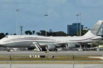 sua au acceptat boeing ul 747 oferit de qatar presedintelui donald trump ar fi stupid sa refuz un astfel de cadou 682e41b150fe0