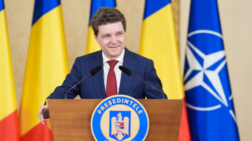 „Nicușor Dan a discutat la telefon cu Donald Trump, care a primit o invitație în Statele Unite” 1 surse nicusor dan a purtat o conversatie telefonica cu donald trump seful statului a fost invitat in sua 6836223893264