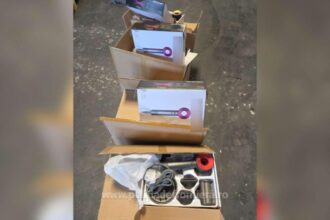 sute de uscatoare de par contrafacute confiscate de politistii de frontiera constanteni 681b515c9299d