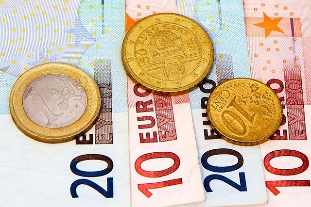 Economie în expansiune: UE avansează cu 1,4% în primul trimestru, de trei ori mai mult decât România; Bulgaria și Polonia strălucesc, în timp ce Germania, Ungaria și Austria se confruntă cu recul. 1 tabel economia ue a crescut cu 14 in primul trimestru triplu fata de cea a romaniei bulgaria si polonia au printre cele mai mari cresteri germania ungaria si austria sunt in recesiune 682604032a55e
