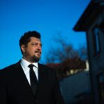 „Nicușor Dan își asumă riscuri prin decizii controversate, contrare interesului național. Voi reporni negocierile pentru formarea unui front conservator, având o viziune clară în acest sens.” 2 tarziu miza lui nicusor dan este de a impune decizii nepopulare si chiar contrare interesului national voi relua discutiile pentru constituirea unui pol conservator am aceasta viziune 682cb5ad623d3