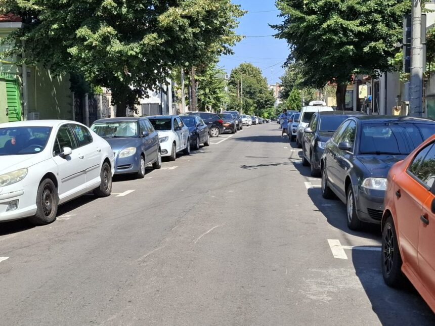 Taxa de 200 de lei pentru utilizarea domeniului public rămâne în vigoare până la finalizarea procesului de anulare, după ce instanța a respins în mod definitiv solicitarea de suspendare. 1 taxa de 200 de lei pentru ocuparea domeniului public ramane valabila pana la solutionarea cererii de anulare judecatorii au respins definitiv cererea de suspendare a acesteia 6818a60a4573a