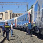 traficul feroviar reluat dupa ce doua trenuri s au ciocnit in gara constanta cfr calatori pasagerii vor fi preluati de un tren suplimentar 68176f2ca2c4a