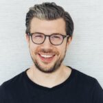 Afacere de Succes: Antreprenorul român Emi Gal cedează Ezra în mâinile investitorilor americani 3 tranzactie antreprenorul roman emi gal a vandut ezra catre americani 6819ea2d0700b