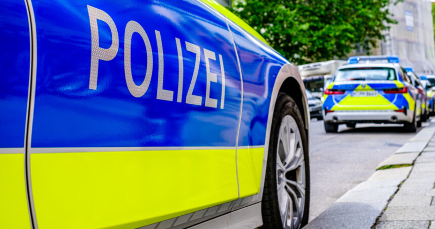 Trei ucraineni din Germania, reținuți pentru activități de spionaj în favoarea Rusiei 1 trei ucraineni stabiliti in germania au fost arestati pentru ca spionau in favoarea rusiei 68248f23062cb