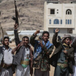 Trump declară încetarea atacurilor asupra Yemenului: „Houthi s-au predat”. Rebelii amenință cu o reacție „explozivă” împotriva Israelului. 3 trump a anuntat ca nu mai bombardeaza yemenul houthi au capitulat rebelii au promis o riposta fulgeratoare impotriva israelului 681a789bd691d