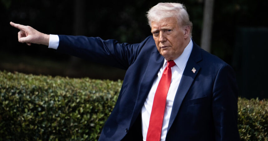 Trump: Prosperitatea economică a SUA se datorează mie, iar dificultățile sunt rezultatul lui Biden. „Ne așteaptă o bogăție imensă!” 1 trump a stabilit partile bune din economia sua sunt datorita lui cele rele din cauza lui biden vom fi foarte bogati 68190af36be8b