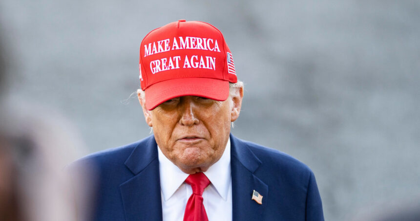 Trump impune taxe de 100% pe filmele străine: „Industria de film din SUA se stinge” 1 trump anunta taxe vamale de 100 pentru filmele produse in strainatate industria cinematografica din america moare 6818565d0a853