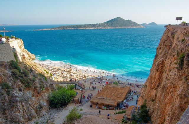 Turcia, afectată de un val de absențe turistice din partea vizitatorilor indieni 1 turcia se confrunta cu un boicot masiv al turistilor din india 6830327e4878b