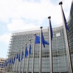 UE ia în calcul restricționarea accesului a peste 20 de bănci la sistemul SWIFT, în cadrul noilor măsuri de sancțiuni împotriva Rusiei. 3 ue ar putea bloca accesul a peste 20 de banci la sistemul swift in noul pachet de sanctiuni impuse rusiei 68319c81a1412