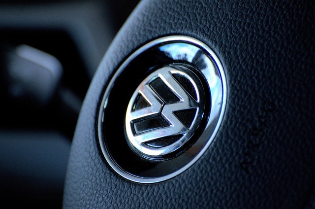 BREAKING NEWS: Patru foști lideri ai Volkswagen, declarați responsabili de fraudă în controversa legată de trucarea emisiilor vehiculelor diesel. 1 ultima ora patru fosti manageri de la volkswagen au fost gasiti vinovati de frauda in scandalul manipularii emisiilor automobilelor echipate cu motoare diesel 68343c07f1483