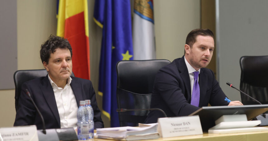 Ședința finală a Consiliului General al Capitalei cu Nicușor Dan: consilierii votează pentru primarul interimar 1 ultima sedinta a consiliului general al capitalei la care participa edilul nicusor dan consilierii aleg primarul interimar 6830185789863