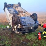 Accident spectaculos la ieșirea din Mihail Kogălniceanu: un automobil s-a răsturnat! 3 un autoturism s a rasturnat la iesire din mihail kogalniceanu 682851a01ddc7
