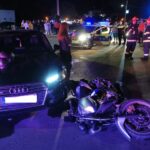 Accident spectaculos între o mașină și o motocicletă în inima Capitalei Dobrogene, Constanța! 2 un autoturism si o motocicleta s au ciocnit in zona capitol din constanta 681e62a1e5a73
