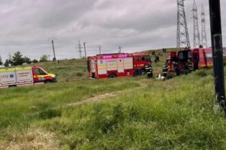 un barbat a murit inecat in canalul dunare marea neagra fiul sau salvat de un politist 6834040c7211d