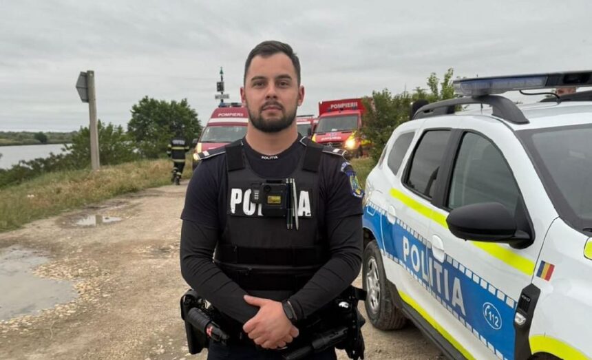 Un agent de poliție din Medgidia a intervenit salvator pentru a scoate un copil din canalul Dunăre-Marea Neagră 1 un politist din medgidia a salvat minorul care a cazut in canalul dunare marea neagra 683360010eb4e