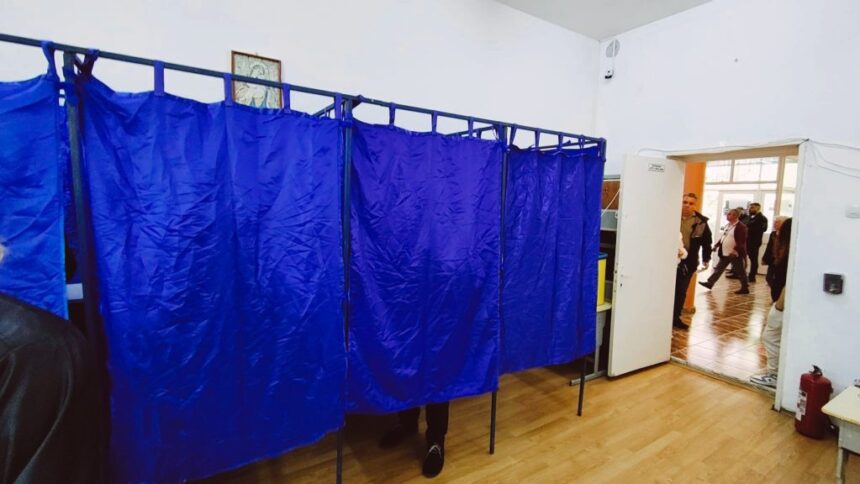 Urnele s-au închis! Record de participare la vot în turul II, cel mai înalt din ultimele două decenii și jumătate! 1 urnele s au inchis cea mai mare prezenta la vot in turul al ii lea din ultimii 25 de ani 682a246ac484b
