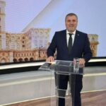 USR lansează o inițiativă legislativă pentru a contesta hotărârea CCR referitoare la declarațiile de avere. Senatorul Negoi: „Transparența este esențială! Informațiile trebuie să fie accesibile tuturor” 3 usr depune proiect de lege ca sa intoarca decizia ccr privind averile senatorul negoi nu sunt secrete de stat declaratiile trebuie sa fie publice 683b0bf85e218