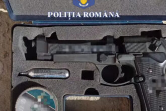 val de perchezitii ale politiei romane in tara in dosare privind arme si munitii detinute ilegal zeci de persoane duse la audieri 6828df40da8a1