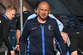 vasile miriuta isi atentioneaza jucatorii inaintea barajului pentru mentinere promovare in superliga multa lume spune asta dar nu i am vazut 6830b25a88bc8