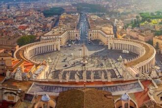 vaticanul a instalat un horn pe acoperisul capelei sixtine in vederea conclavului 6814b1124843e