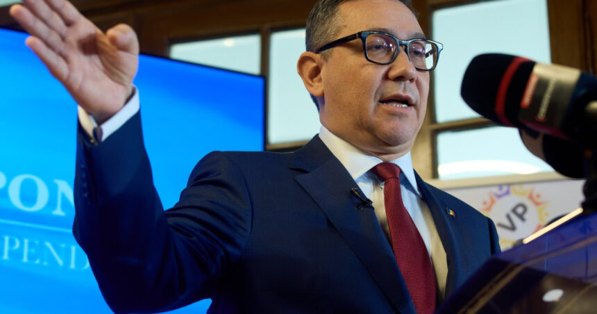 Victor Ponta o acuză pe Elena Lasconi că este „un instrument al sistemului” și a decis să o acționeze în judecată. 1 victor ponta o face pe elena lasconi idiotul util al sistemului si a anuntat ca depune impotriva ei plangere penala 6813e55531dc2