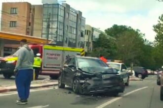video accident rutier cu persoana incarcerata pe soveja in zona city park mall 681dda2977cce