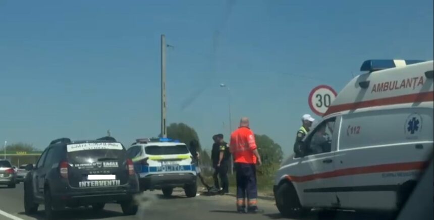 Coliziune pe șosea în apropierea Celsy: Ambulanțele sunt pe drum! 1 video accident rutier in zona celsy la sensul giratoriu intervin echipajele de la ambulanta 68133cffe8ce9