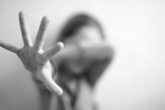 video adolescenta din bihor sechestrata si obligata sa se prostitueze timp de sase saptamani doi suspecti arestati 682d795f4a368