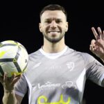 Andrei Cordea reușește un hat-trick spectaculos în Arabia Saudită, dar echipa sa rămâne în umbra fotbalului de top! 2 video andrei cordea hat trick in arabia saudita echipa lui insa nu exista in fotbalul mare 681af4406107a