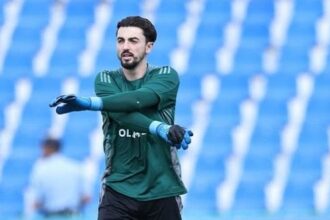 video andrei vlad a primit golazo dupa golazo echipa romanului a pierdut rusinos acasa cu om in plus la 1 0 683abee9d587e