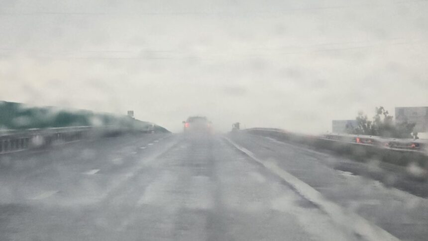 Atenție, conducători auto! Furtună puternică pe Autostrada A2! 1 video atentie soferi ploaie torentiala pe autostrada a2 6824cd9957132