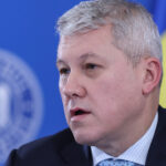 Cătălin Predoiu preia conducerea ca premier interimar, sub îndrumarea lui Ilie Bolojan! 2 video catalin predoiu numit premier interimar de catre ilie bolojan 6819be01ef4ac